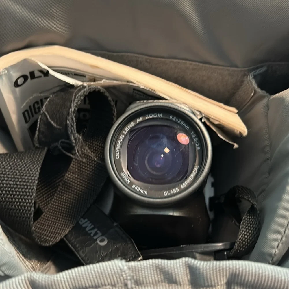 Olympus D-600L Digital Camera